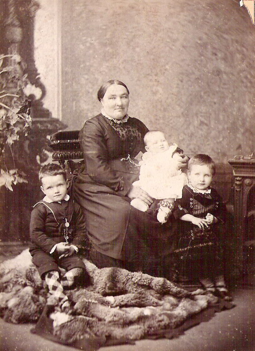 Sarah Taylor and Children