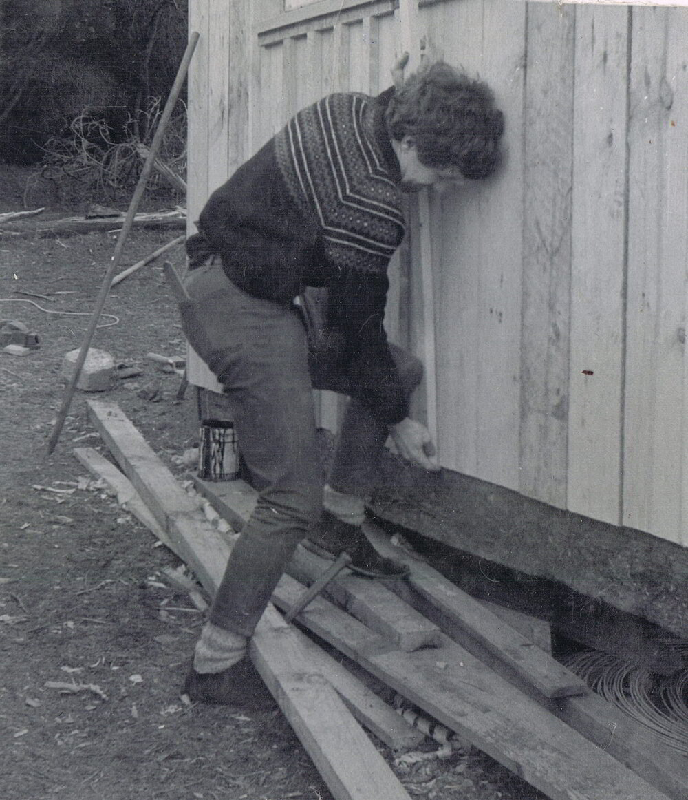Lindsay Olsen at Pick &amp; Shovel Hut, Lake Mahinerangi