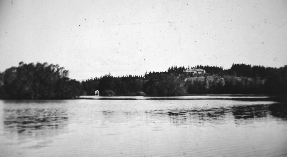 Ashley Downs Lake View