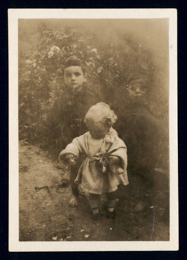 Cousins Family Photo Collection 