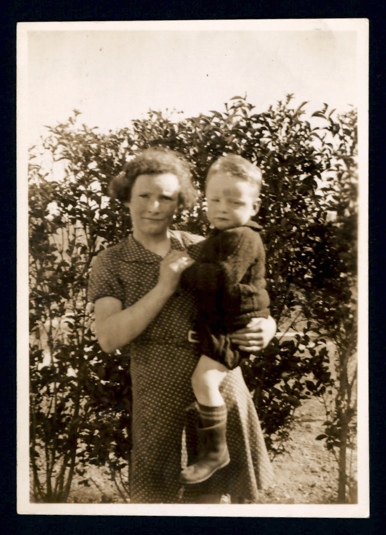 Cousins Family Photo Collection 