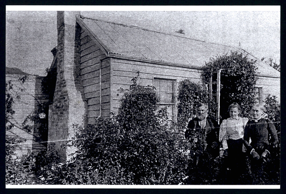Waihola House, Greenhithe St. Hollyburn