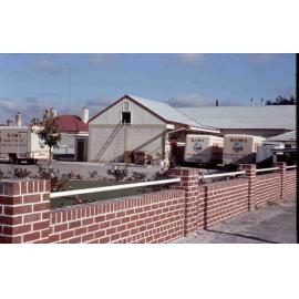 Kiwi Bacon, Milton 1960s