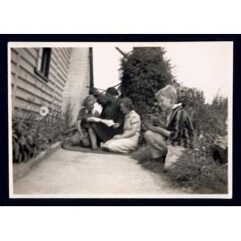 Cousins Family Photo Collection 