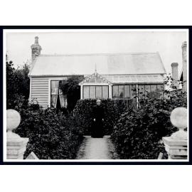 Photograph, Clyde St Cottage 