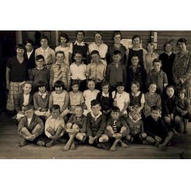 Warepa School Early 1930s