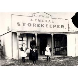 Johanna Lewis with Grandchildren