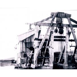 Jutland Flat Hydraulic Dredge 