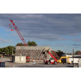 Construction of Te Pou Ō Mata-au