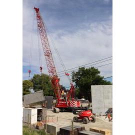 Construction of Te Pou Ō Mata-au