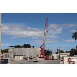 Construction of Te Pou Ō Mata-au