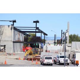 Construction of Te Pou Ō Mata-au