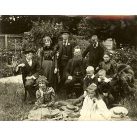 Ekberg Family at Ballarat c.1900