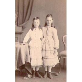 Mary and Eleanor Dickson, Waipori 