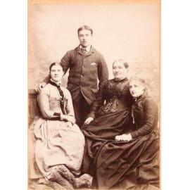 Sarah Taylor with Three of her Children 
