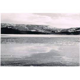 Icy Lake Mahinerangi