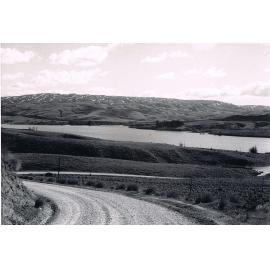 Lake Mahinerangi towards Lammerlaws 